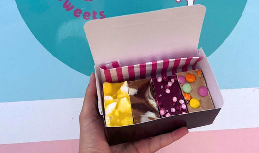 Hippo's Sweets Build a fudge box, fill a fudge box with 4 fudge slabs. We have a huge selection